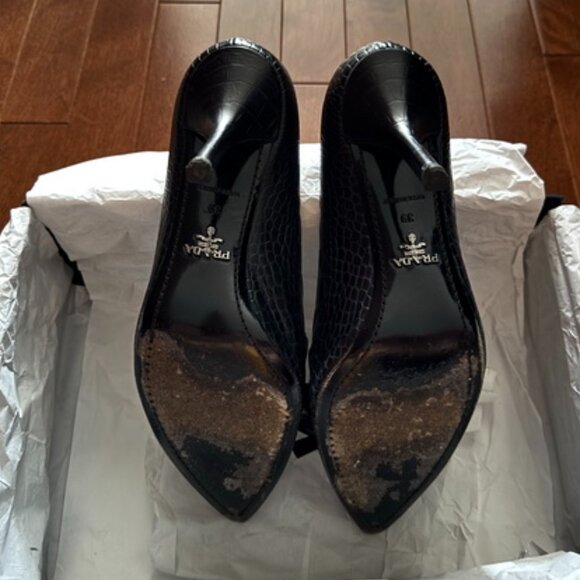 Prada Leather Pumps - Picture 4 of 7